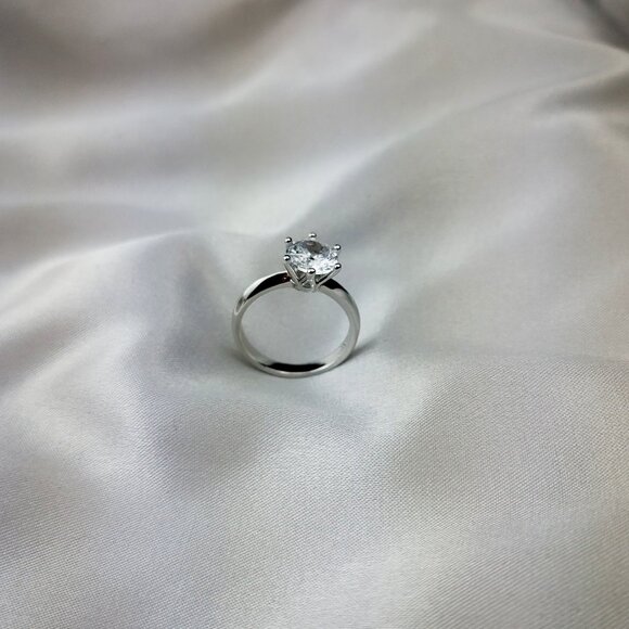 Never Fade 18K White Gold Plated Ring - Picture 3 of 4